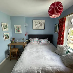 Homestay Artist's With Views Over, Bath