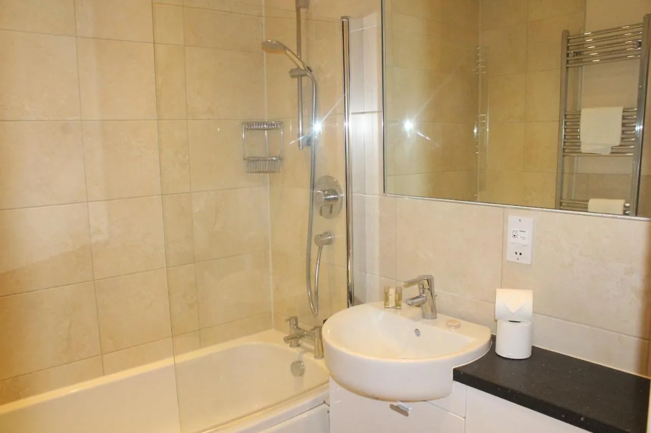Beautiful 2 Bedroom Apartment In Central Bath