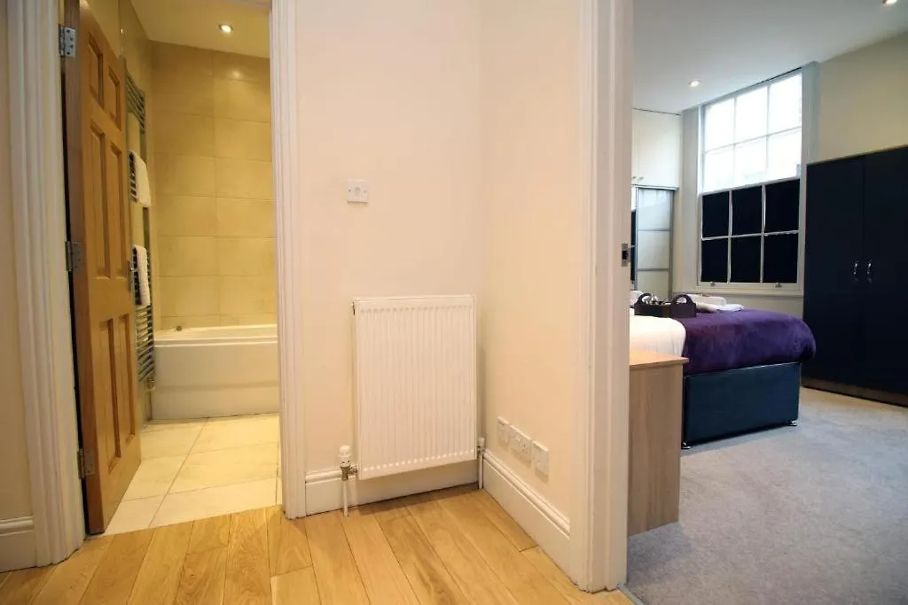 Beautiful 2 Bedroom Apartment In Central Bath